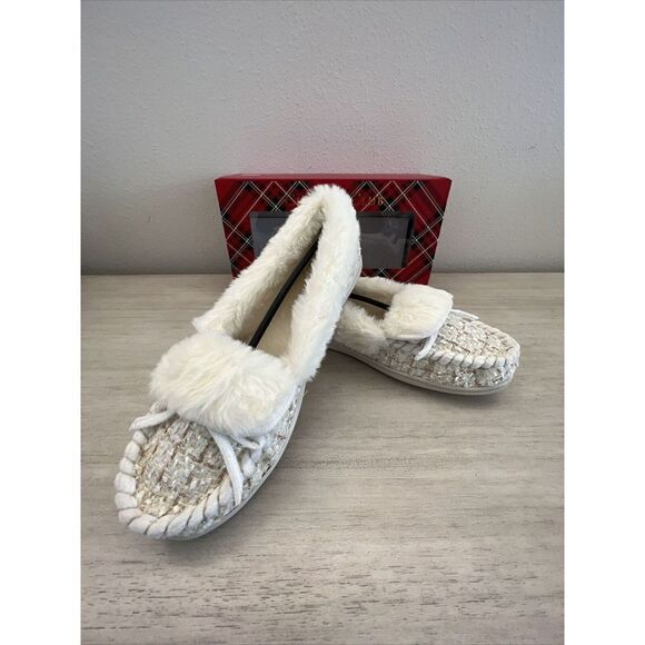 Charter Club Dorenda Women Sz 11M Moccasin Slippers White Boucle Fur Shoes NWB - Picture 4 of 9